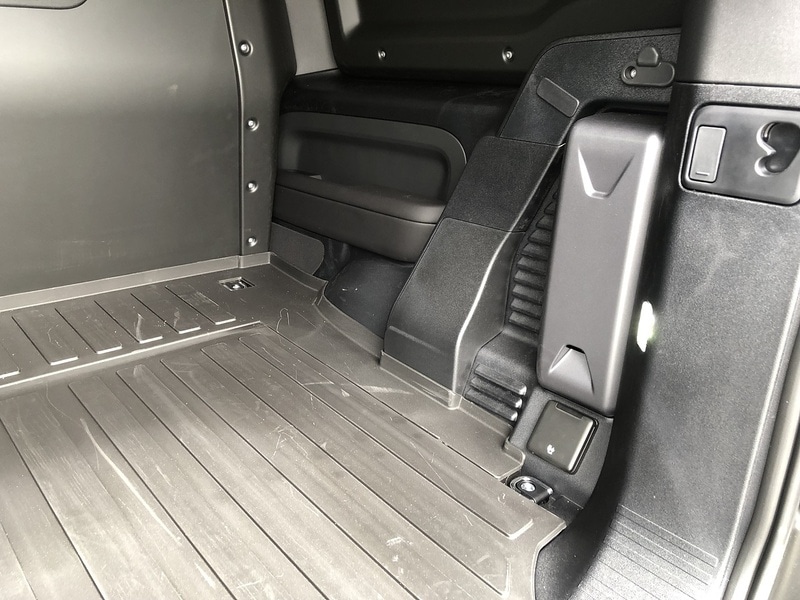 Used Land Rover Defender 2025 for sale - 77365289: Photo 67