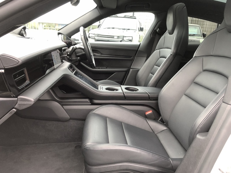 Used Porsche Taycan 2023 for sale - 77365272: Photo 25