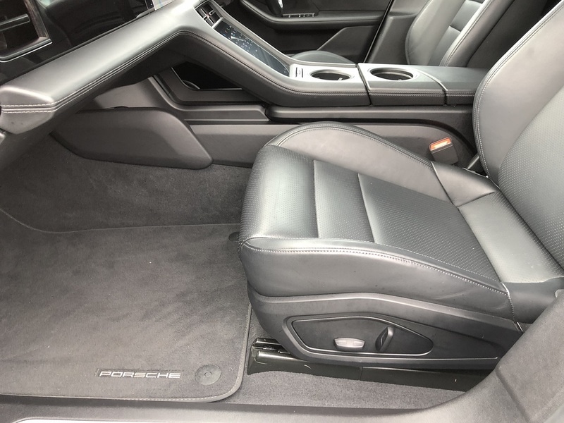 Used Porsche Taycan 2023 for sale - 77365272: Photo 27