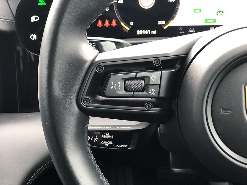 Used Porsche Taycan 2023 for sale - 77365272: Photo 38