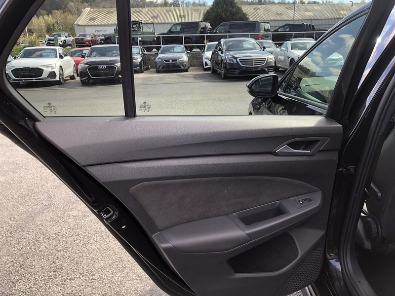 Used Volkswagen Golf 2025 for sale - 78111405: Photo 64