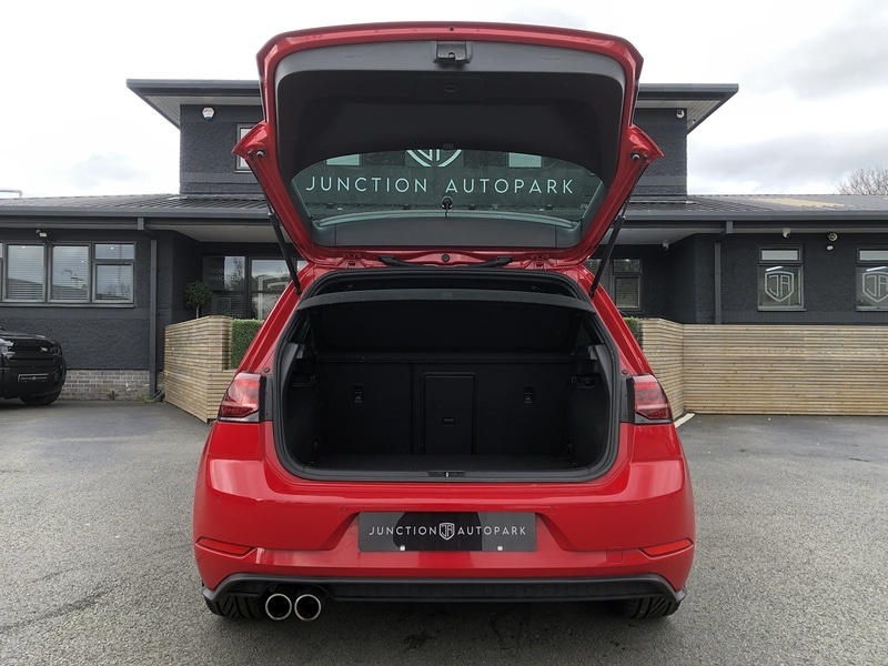 Used Volkswagen Golf 2018 for sale - 78083696: Photo 60