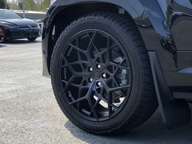 Used Land Rover Defender 110 for sale - 78167983: Photo 14