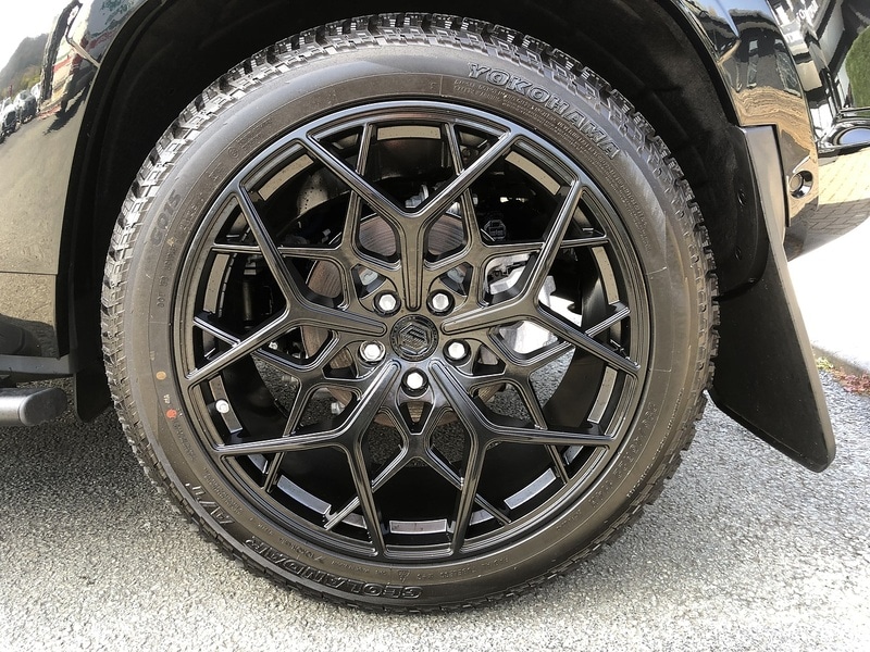 Used Land Rover Defender 110 for sale - 78167983: Photo 16