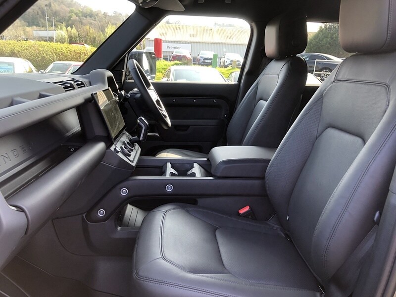 Used Land Rover Defender 110 for sale - 78167983: Photo 26