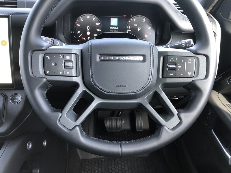 Used Land Rover Defender 110 for sale - 78167983: Photo 36