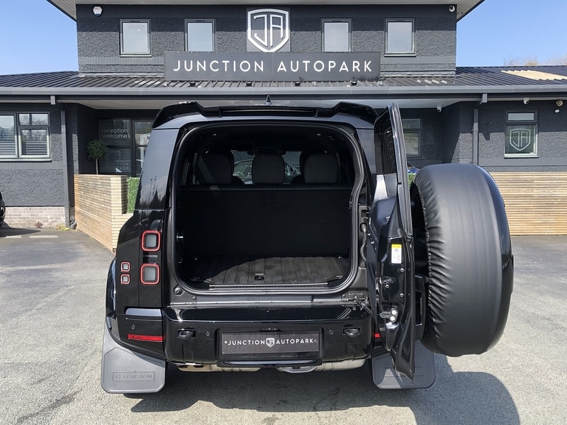 Used Land Rover Defender 110 for sale - 78167983: Photo 69