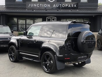 Used Land Rover Defender 90 2024 for sale - 78646053: Photo