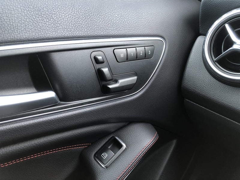 Used Mercedes-Benz GLA for sale - 77477856: Photo 60