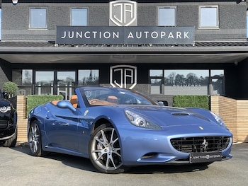 Used Ferrari California 2011 for sale - 77765874: Photo