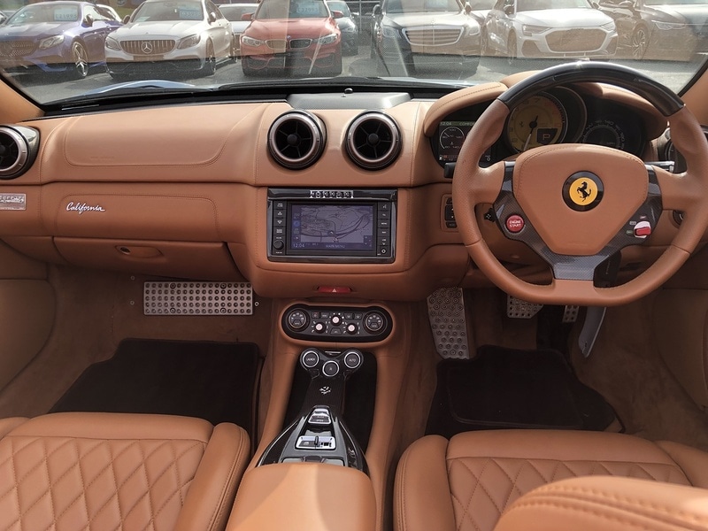 Used Ferrari California 2011 for sale - 77765874: Photo 32