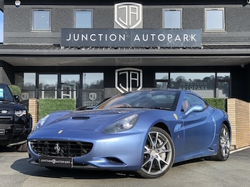 Used Ferrari California 2011 for sale - 77765874: Photo