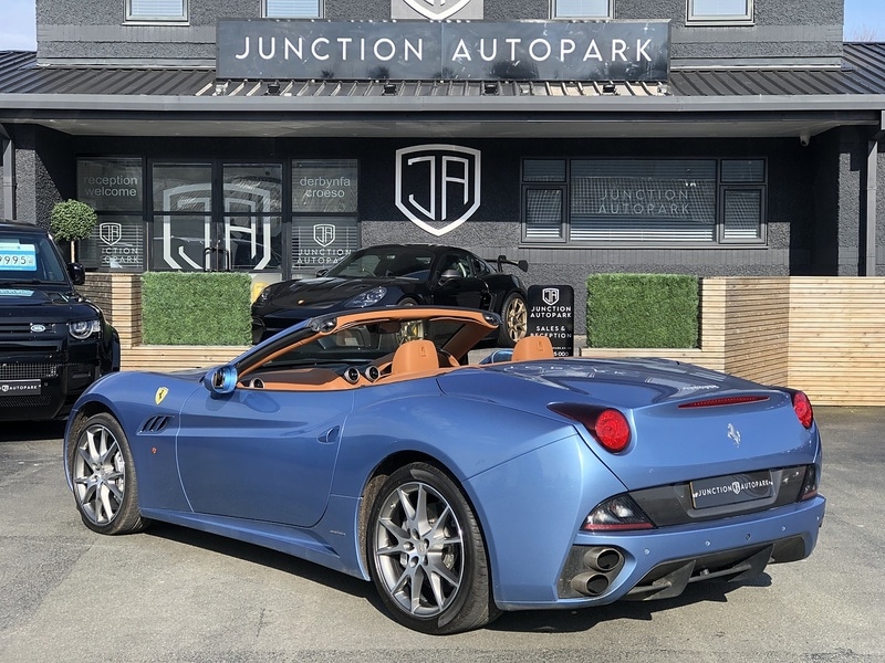 Used Ferrari California 2011 for sale - 77765874: Photo 6