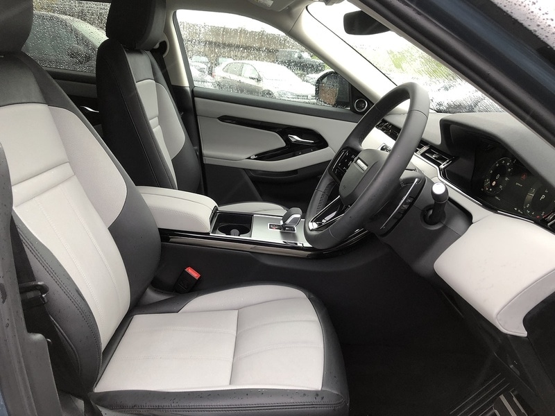 Used Land Rover Range Rover Evoque 2024 for sale - 77365224: Photo 11