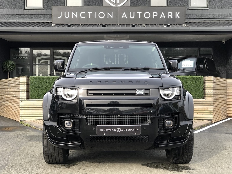 Used Land Rover Defender 90 2022 for sale - 77365247: Photo 10