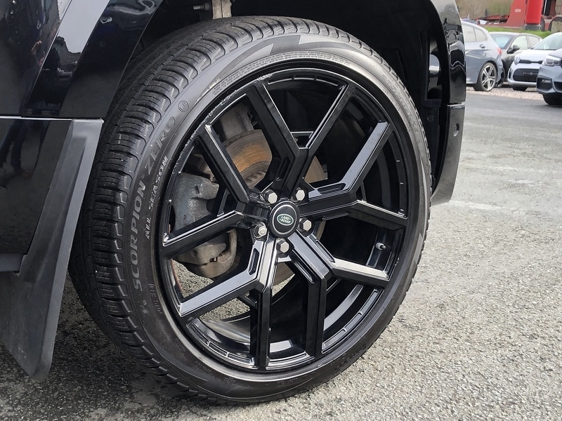 Used Land Rover Defender 90 2022 for sale - 77365247: Photo 11