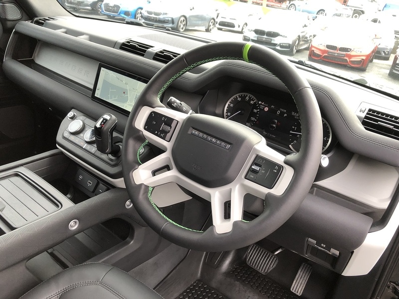 Used Land Rover Defender 90 2022 for sale - 77365247: Photo 21