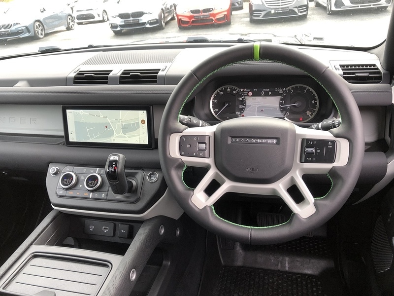 Used Land Rover Defender 90 2022 for sale - 77365247: Photo 22