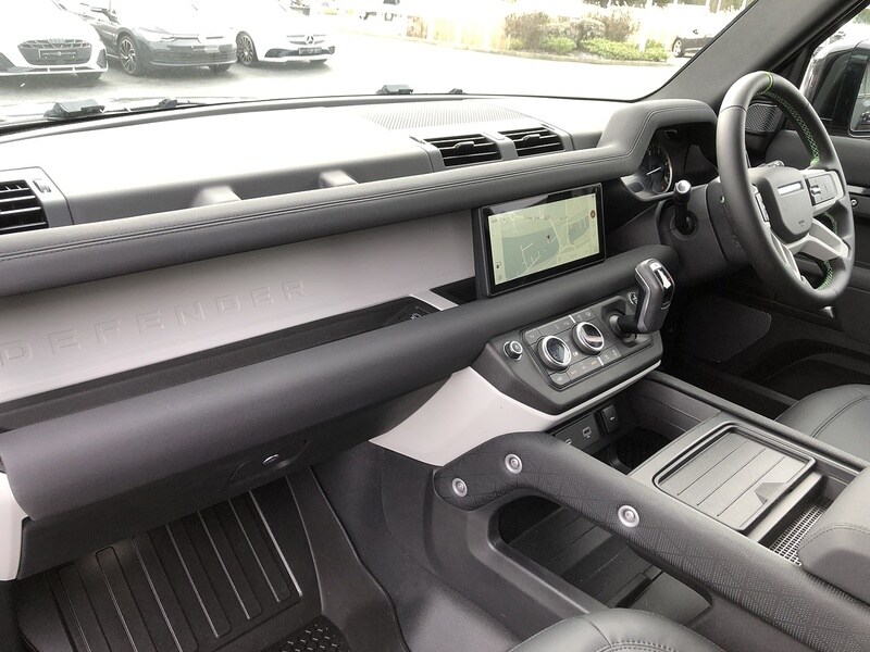 Used Land Rover Defender 90 2022 for sale - 77365247: Photo 23