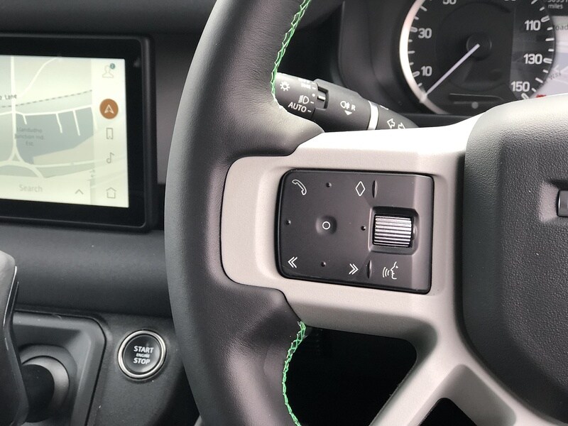 Used Land Rover Defender 90 2022 for sale - 77365247: Photo 29