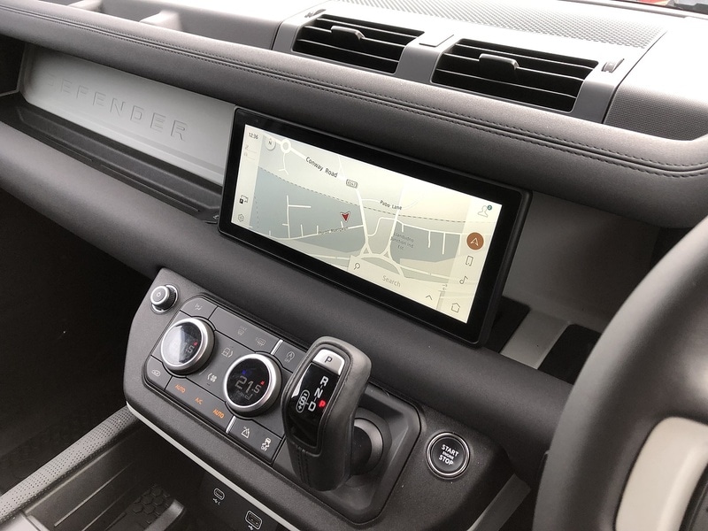 Used Land Rover Defender 90 2022 for sale - 77365247: Photo 33