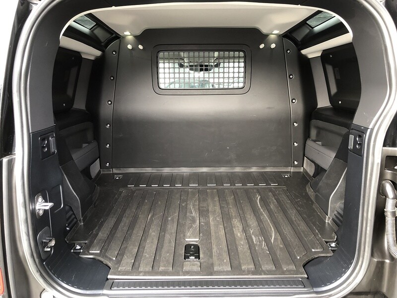 Used Land Rover Defender 90 2022 for sale - 77365247: Photo 63