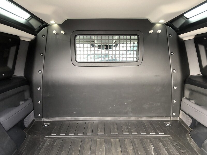 Used Land Rover Defender 90 2022 for sale - 77365247: Photo 65