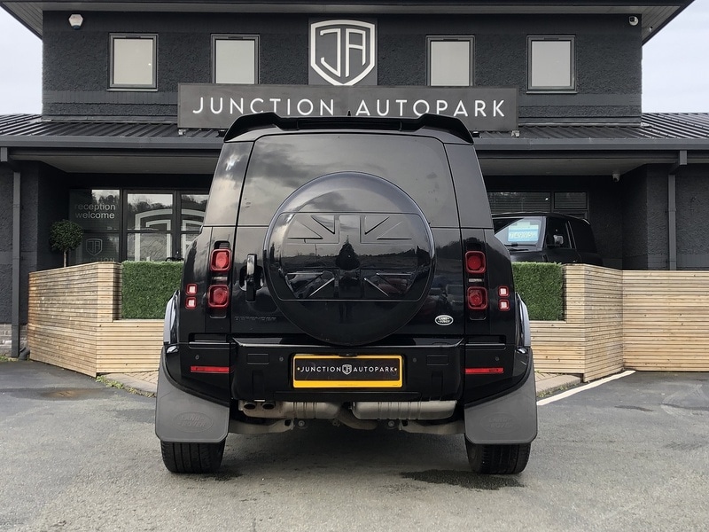 Used Land Rover Defender 90 2022 for sale - 77365247: Photo 7