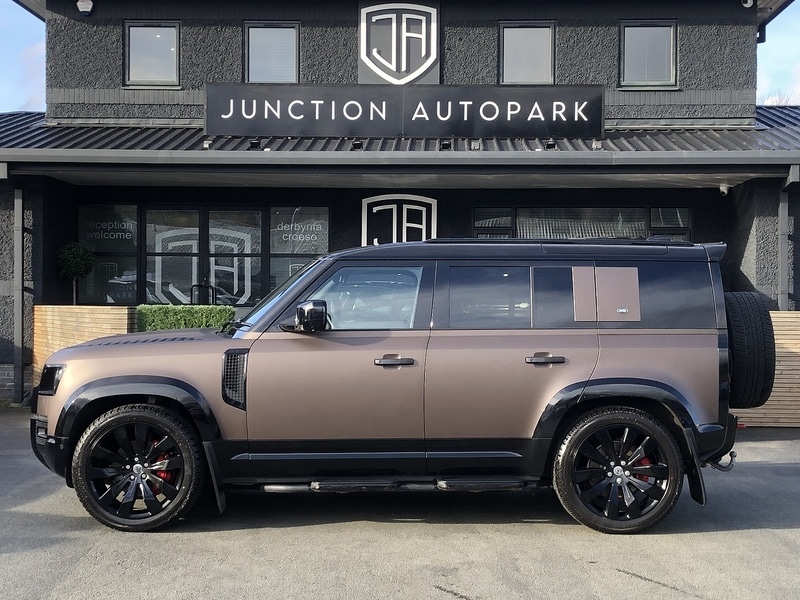 Used Land Rover Defender 2024 for sale - 77655762: Photo 4