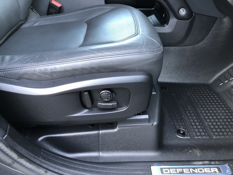 Used Land Rover Defender 110 for sale - 77365240: Photo 23