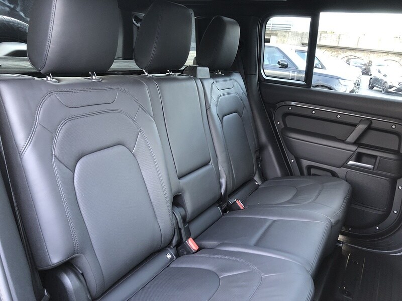 Used Land Rover Defender 110 for sale - 77365240: Photo 25