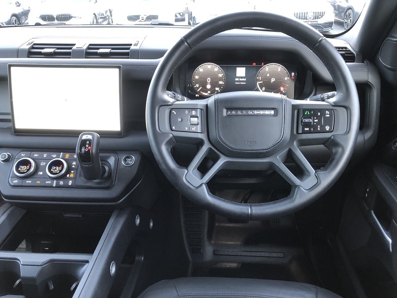 Used Land Rover Defender 110 for sale - 77365240: Photo 29