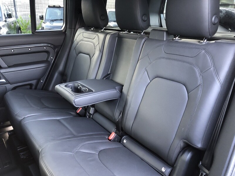 Used Land Rover Defender 110 for sale - 77365240: Photo 35