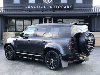 Used Land Rover Defender 110 2025 for sale - 77365240: Photo