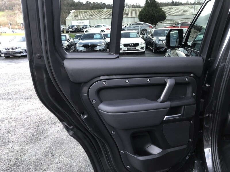 Used Land Rover Defender 110 for sale - 77365240: Photo 81