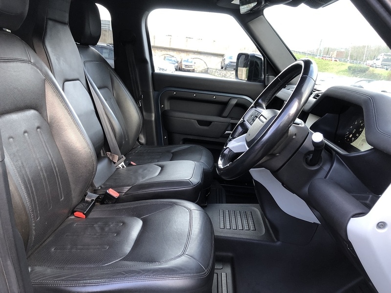 Used Land Rover Defender 110 2021 for sale - 77365237: Photo 18