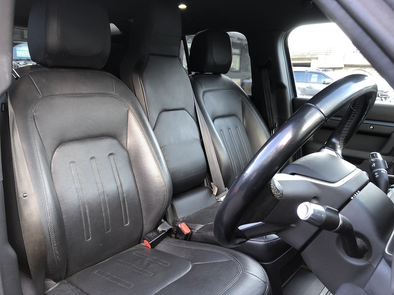 Used Land Rover Defender 110 2021 for sale - 77365237: Photo 19
