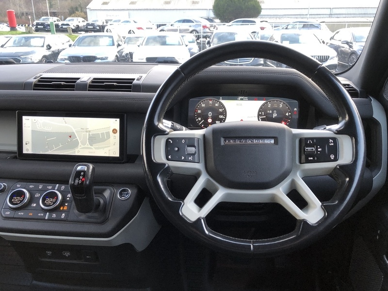 Used Land Rover Defender 110 2021 for sale - 77365237: Photo 26
