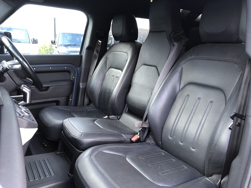 Used Land Rover Defender 110 2021 for sale - 77365237: Photo 29