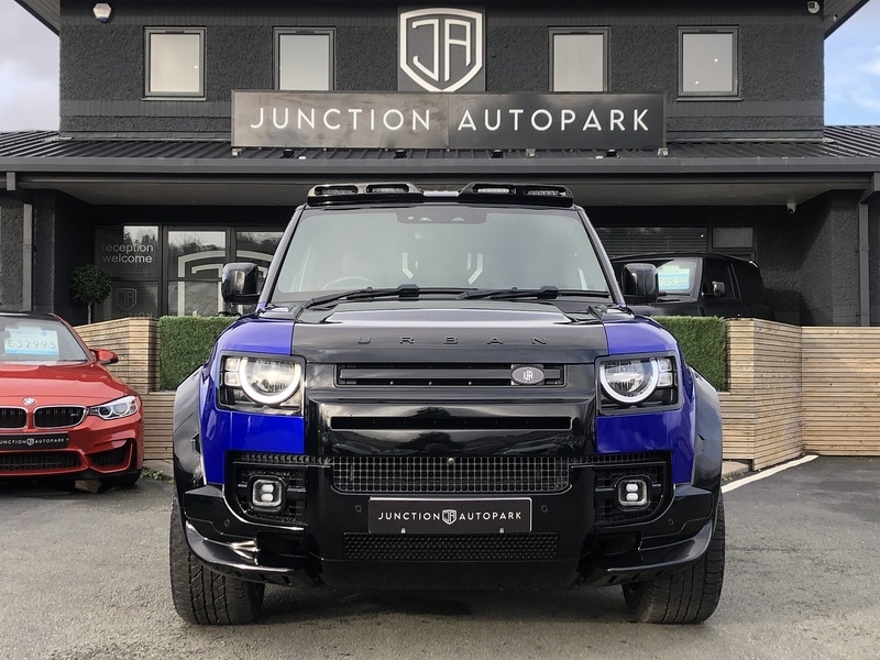 Used Land Rover Defender 110 2021 for sale - 77365237: Photo 9