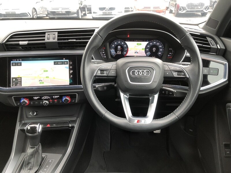 Used Audi Q3 2019 for sale - 77365277: Photo 23
