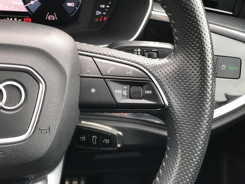 Used Audi Q3 2019 for sale - 77365277: Photo 36