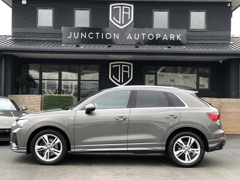 Used Audi Q3 2019 for sale - 77365277: Photo 4