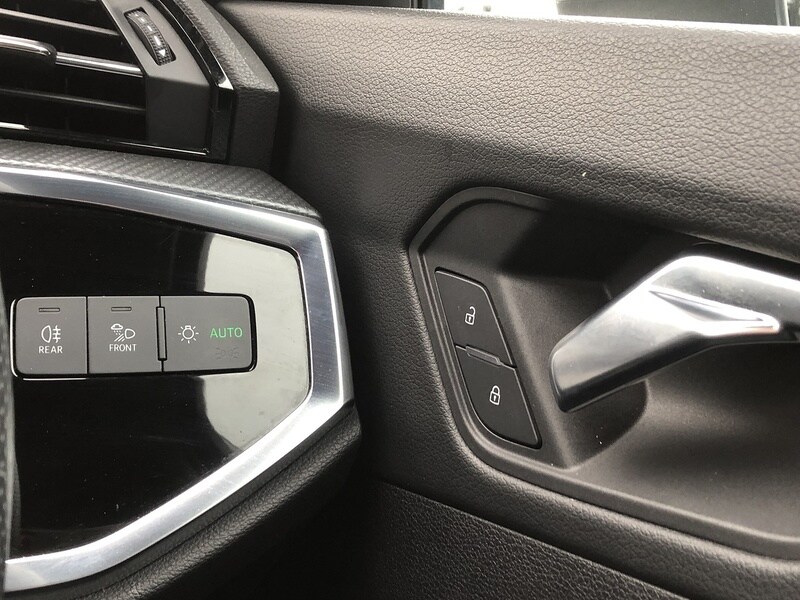 Used Audi Q3 2019 for sale - 77365277: Photo 55