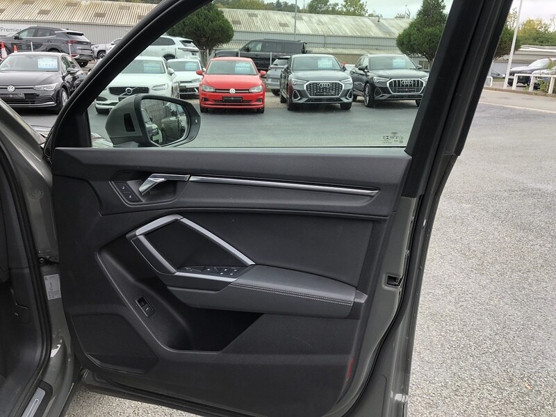 Used Audi Q3 2019 for sale - 77365277: Photo 57