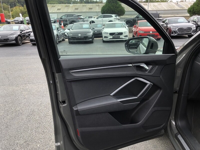 Used Audi Q3 2019 for sale - 77365277: Photo 59