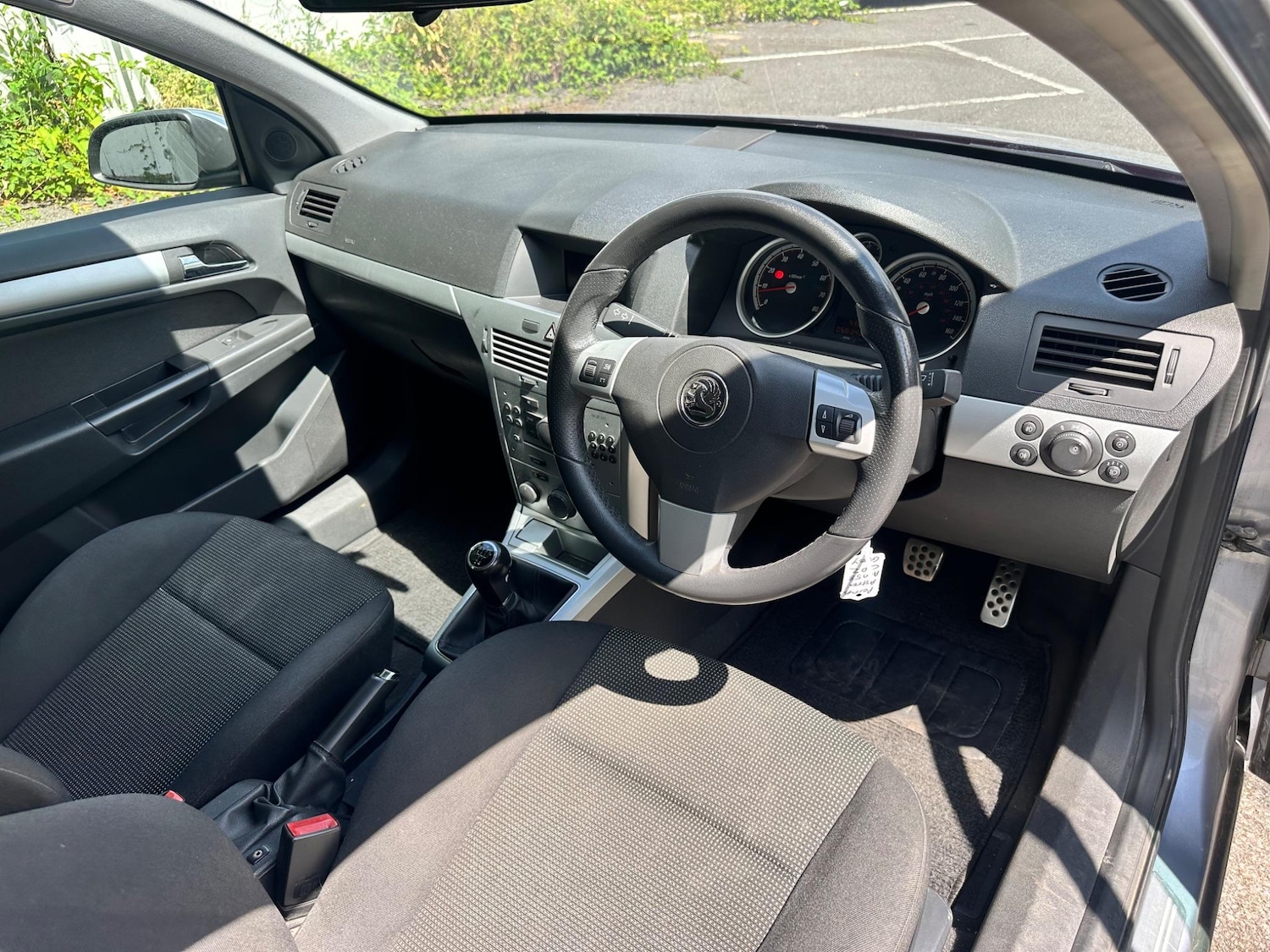Vehicle 25