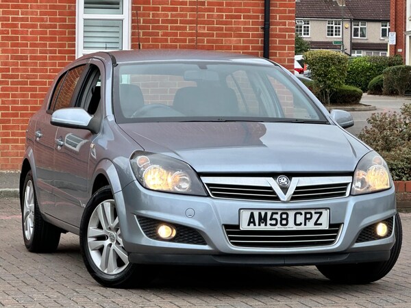 Used Vauxhall Astra 2008 for sale - 75051253: Photo 2