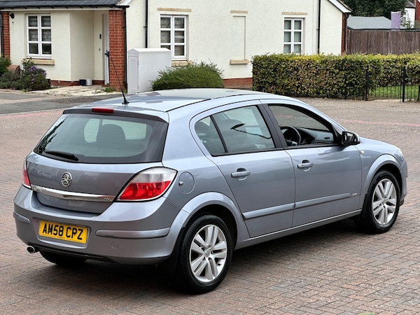 Used Vauxhall Astra 2008 for sale - 75051253: Photo 43