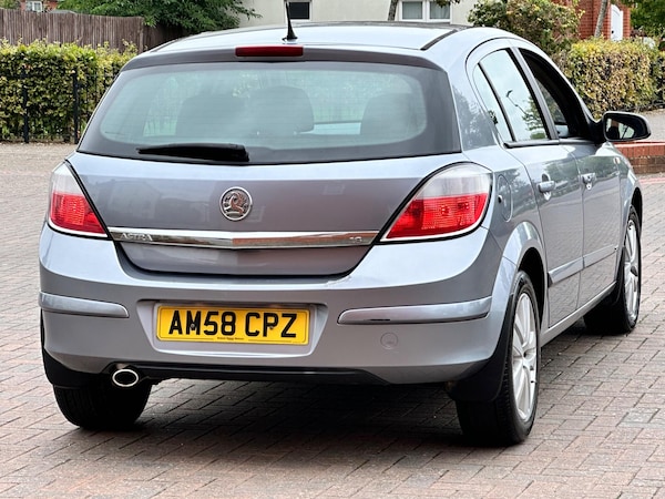 Used Vauxhall Astra 2008 for sale - 75051253: Photo 44